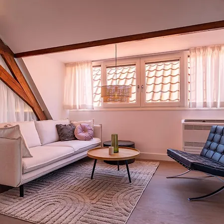 Stylish Loft - The King Swiete - Between Center & The - The Swiete 아파트 *